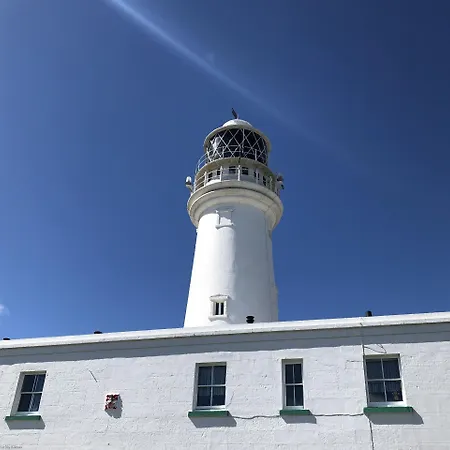 Our House - Part Of The The Bay Village With Pool, Gym And Direct Access, Pub, Restaurant, Tennis And Meadows Walks Filey